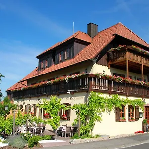 & Zum Roedelseer Schwan Rödelsee